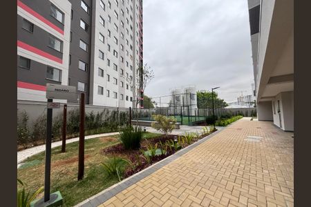 Apartamento para alugar com 35m², 2 quartos e sem vaga Apartamento para alugar com 35m², 2 quartos e sem vagaÁrea comum - Quadra