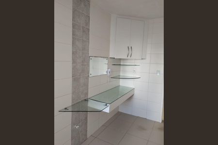 Banheiro de apartamento para alugar com 3 quartos, 118m² em Itaigara, Salvador