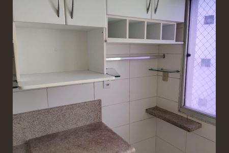 Cozinha de apartamento para alugar com 3 quartos, 118m² em Itaigara, Salvador