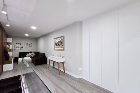 Apartamento à venda com 219m², 4 quartos e 4 vagas Apartamento à venda com 219m², 4 quartos e 4 vagas Cobertura