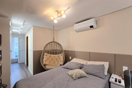 Apartamento à venda com 219m², 4 quartos e 4 vagas Apartamento à venda com 219m², 4 quartos e 4 vagasSuíte