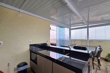 Apartamento à venda com 219m², 4 quartos e 4 vagas Apartamento à venda com 219m², 4 quartos e 4 vagasCobertura