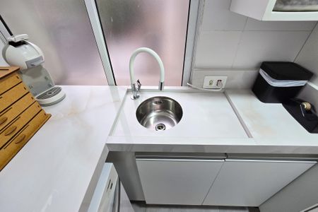 Apartamento à venda com 219m², 4 quartos e 4 vagas Apartamento à venda com 219m², 4 quartos e 4 vagasÁrea de Serviço