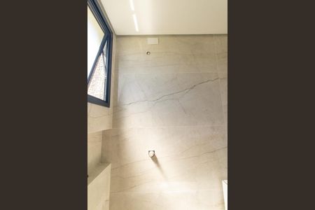 Casa de condomínio para alugar com 160m², 3 quartos e 2 vagasBanheiro da Suíte 2