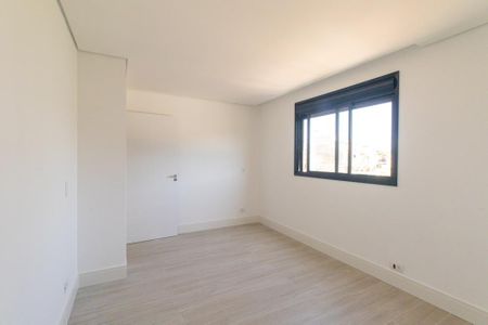 Casa de condomínio para alugar com 160m², 3 quartos e 2 vagasSuíte 2