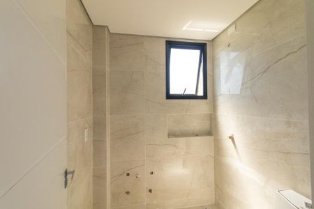 Casa de condomínio para alugar com 160m², 3 quartos e 2 vagasBanheiro da Suíte 2