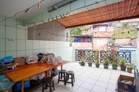 Casa à venda com 48m², 3 quartos e 2 vagasSacada