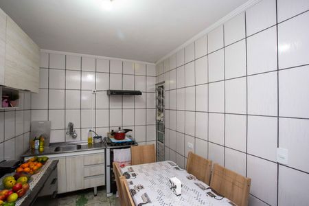 Casa à venda com 48m², 3 quartos e 2 vagasCozinha