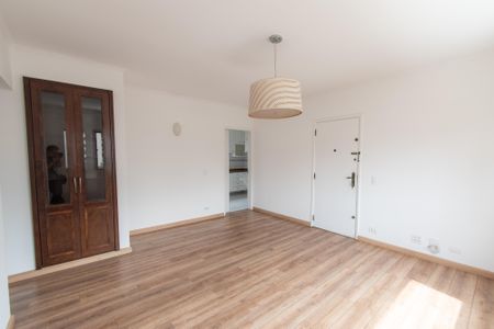 Sala de apartamento para alugar com 3 quartos, 79m² em Vila Mariana, São Paulo