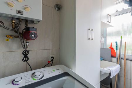 Apartamento à venda com 122m², 3 quartos e 1 vagaCozinha e Área de Serviço