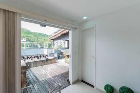 Apartamento à venda com 122m², 3 quartos e 1 vagaCobertura