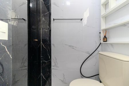 Banheiro de kitnet/studio à venda com 1 quarto, 30m² em Vila Buarque, São Paulo