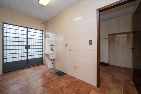 Casa à venda com 167m², 2 quartos e 2 vagas Casa à venda com 167m², 2 quartos e 2 vagasÁrea de Serviço