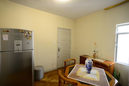 Sala de apartamento para alugar com 3 quartos, 70m² em Liberdade, São Paulo