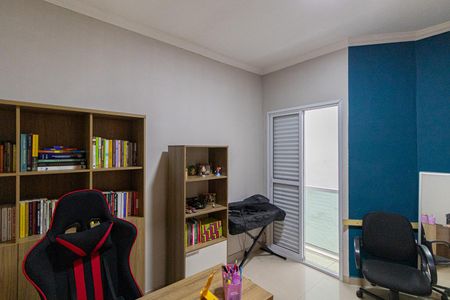 Casa de condomínio à venda com 123m², 2 quartos e 2 vagasSuíte 2