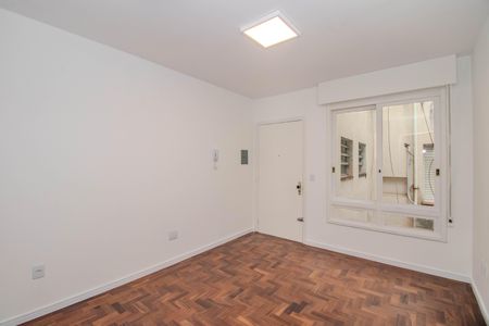 Sala de apartamento à venda com 2 quartos, 59m² em São João, Porto Alegre
