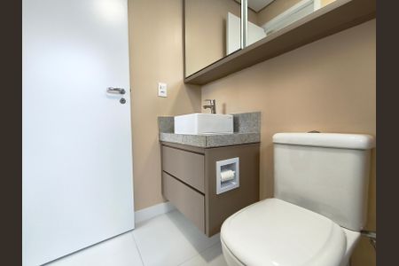 Apartamento à venda com 83m², 2 quartos e 2 vagasBanheiro da Suíte 1