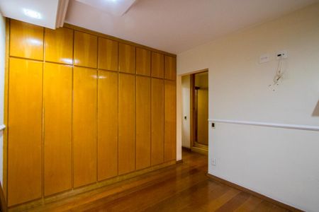 Apartamento à venda com 115m², 3 quartos e 2 vagasSuíte
