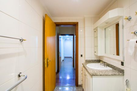 Apartamento à venda com 115m², 3 quartos e 2 vagasBanheiro da Suíte