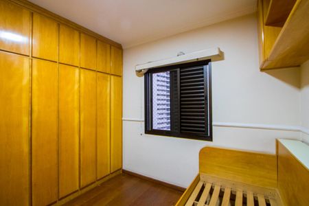 Apartamento à venda com 115m², 3 quartos e 2 vagasQuarto 2