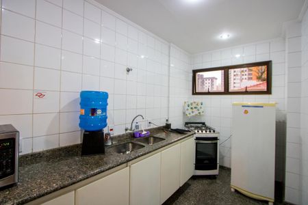 Apartamento à venda com 115m², 3 quartos e 2 vagasÁrea comum - Salão de festas