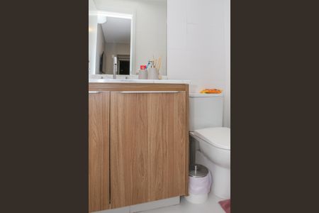 Apartamento à venda com 69m², 2 quartos e 1 vagaBanheiro da Suíte