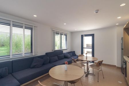 Apartamento para alugar com 25m², 1 quarto e sem vaga Apartamento para alugar com 25m², 1 quarto e sem vagaÁrea comum - Salão de festas