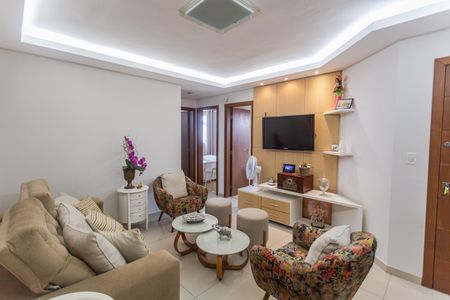 Sala de apartamento à venda com 3 quartos, 120m² em Santa Efigênia, Belo Horizonte