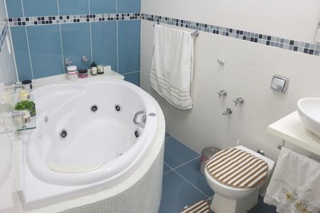 Apartamento à venda com 155m², 4 quartos e 3 vagasBanheiro