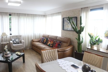 Apartamento à venda com 155m², 4 quartos e 3 vagasSala