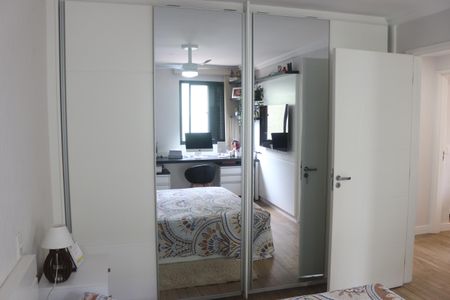 Apartamento à venda com 155m², 4 quartos e 3 vagasSuíte