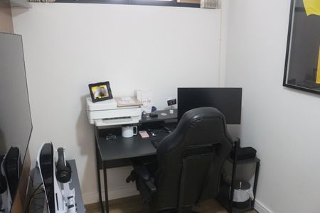 Apartamento à venda com 155m², 4 quartos e 3 vagasQuarto 2