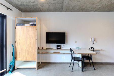 Studio à venda com 28m², 1 quarto e sem vagaStudio