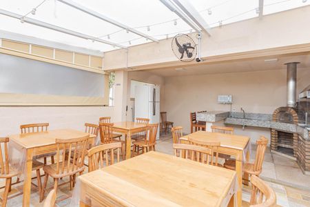 Apartamento à venda com 65m², 2 quartos e 1 vagaÁrea comum - Churrasqueira