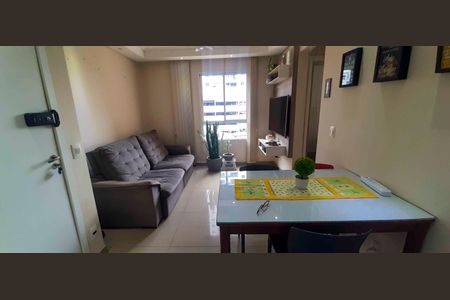 Sala de apartamento à venda com 2 quartos, 44m² em São Pedro, Osasco