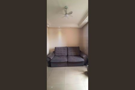 Sala de apartamento à venda com 2 quartos, 44m² em São Pedro, Osasco