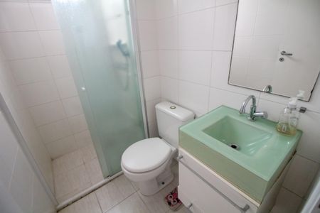 Apartamento à venda com 52m², 2 quartos e 1 vaga Apartamento à venda com 52m², 2 quartos e 1 vagaBanheiro