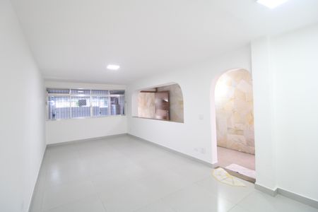 Sala de casa à venda com 3 quartos, 229m² em Interlagos, São Paulo
