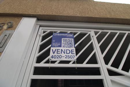 Casa à venda com 229m², 3 quartos e 2 vagasPlaquinha