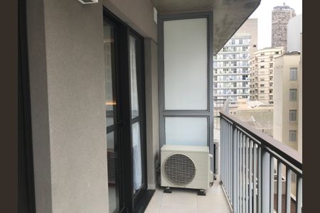 Studio à venda com 32m², 1 quarto e sem vagaVaranda