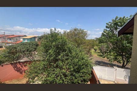 Casa à venda com 151m², 3 quartos e 2 vagas Casa à venda com 151m², 3 quartos e 2 vagasVarada do Quarto 1