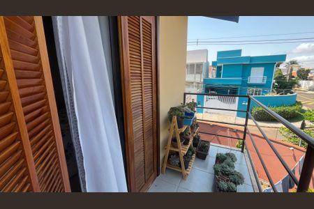 Casa à venda com 151m², 3 quartos e 2 vagas Casa à venda com 151m², 3 quartos e 2 vagasVaranda do Quarto 2