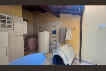 Casa à venda com 151m², 3 quartos e 2 vagas Casa à venda com 151m², 3 quartos e 2 vagasÁrea de Serviço