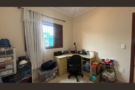 Casa à venda com 151m², 3 quartos e 2 vagas Casa à venda com 151m², 3 quartos e 2 vagasQuarto 3