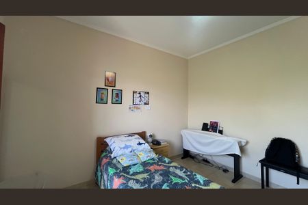 Casa à venda com 151m², 3 quartos e 2 vagas Casa à venda com 151m², 3 quartos e 2 vagasQuarto 1