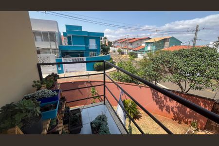 Casa à venda com 151m², 3 quartos e 2 vagas Casa à venda com 151m², 3 quartos e 2 vagasVaranda do Quarto 2