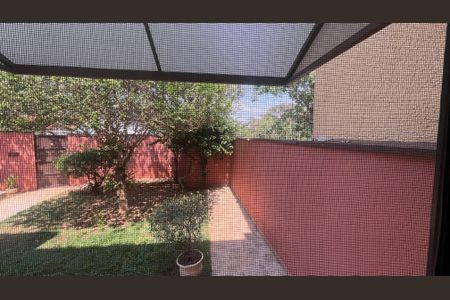 Casa à venda com 151m², 3 quartos e 2 vagas Casa à venda com 151m², 3 quartos e 2 vagasVista do Escritório