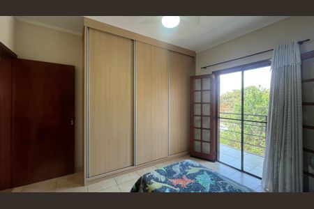 Casa à venda com 151m², 3 quartos e 2 vagas Casa à venda com 151m², 3 quartos e 2 vagasQuarto 1