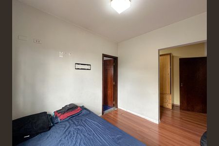 Casa à venda com 330m², 4 quartos e 3 vagasSuíte 2