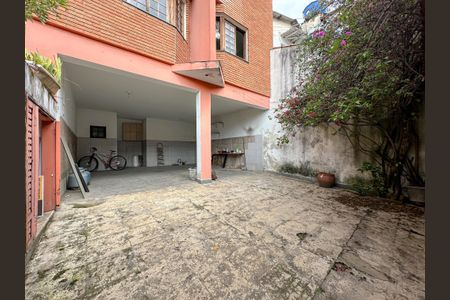 Casa à venda com 330m², 4 quartos e 3 vagasGaragem